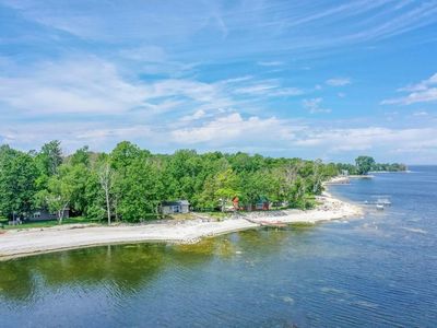 4096 Sand Bay Point Rd