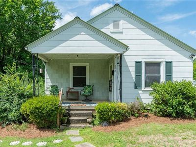 303 Mendota Ave