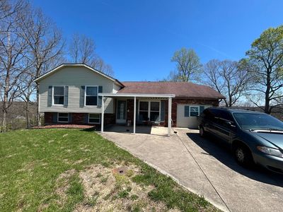 Property at 8115 Country View Dr, Ashland, KY
