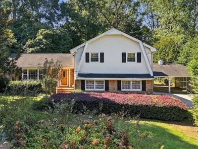 2051 Hemlock Trl