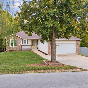 305 Meadow N