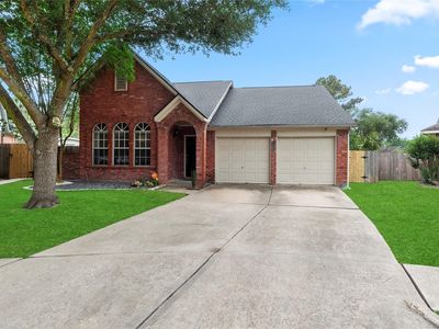 16015 Hickory Cove Dr