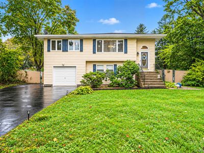 102 Robinson Avenue