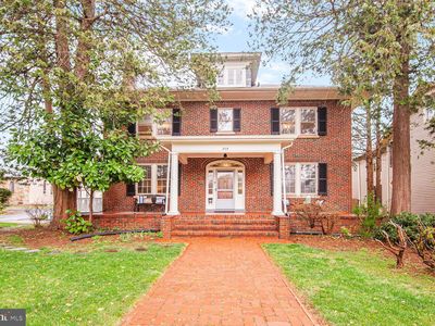 205 W Montgomery Ave