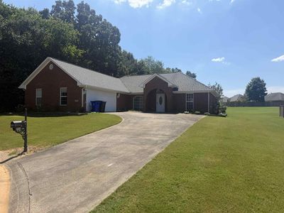 Property at 216 Dunolly Ln, Florence, AL