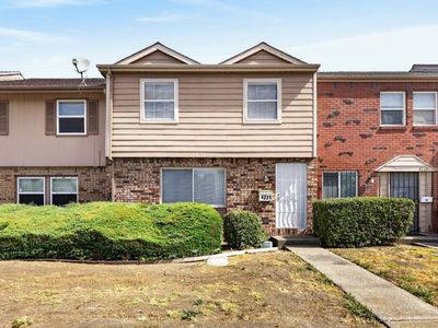 4221 Brookfield Dr