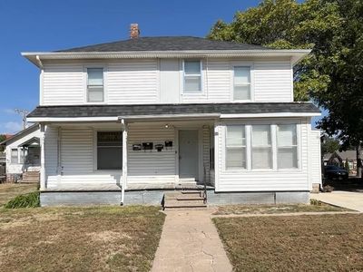 Property at 211 W 6th St, Hays, KS
