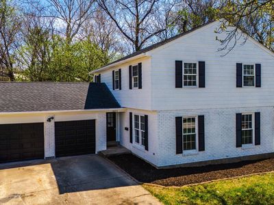 1073 Peachtree Ct