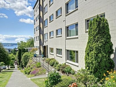 919 2nd Avenue W UNIT 201