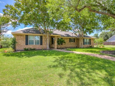 3205 Valleyview Blvd
