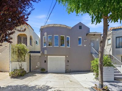 416 Peninsula Ave