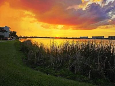 118 Lake Emerald Drive #403