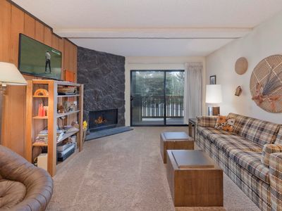 3253 Meridian Blvd #215