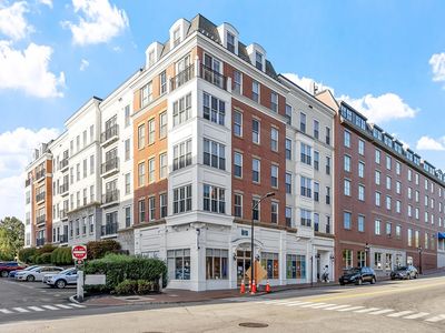 77 Hanover Street #13