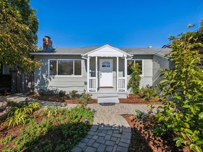 1061 Granada St