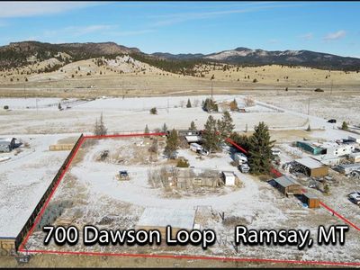 700 Dawson Loop