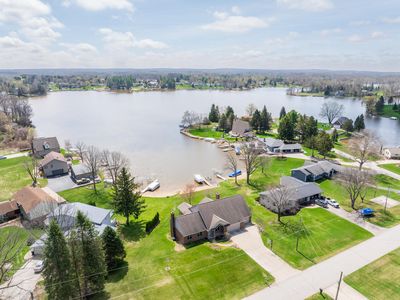 3757 Lake Lapeer Dr