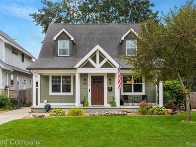 123 Crane Ave
