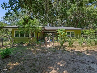 16 Oakland Drive