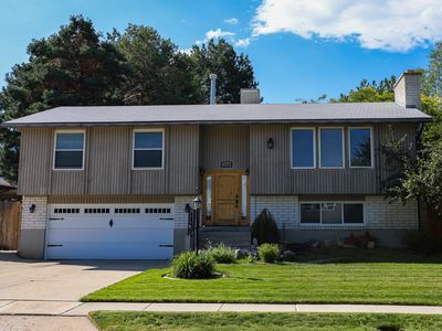 1758 E Abbedale Ln S