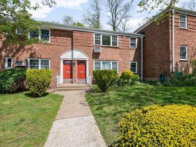 226-41 Kingsbury Avenue #B