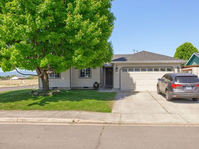 8005 Thunderhead Ave