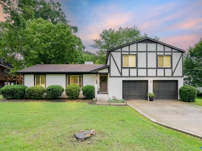 609 Mountain Gap Dr SE