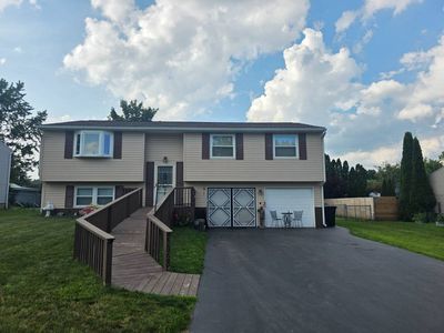 3726 Snowdrop Rd
