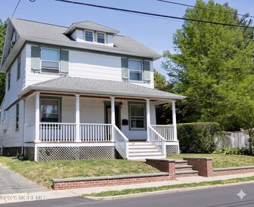 20 Brown Place