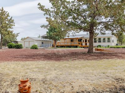 8664 SW Sisters View Pl