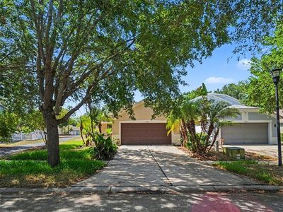 11702 Crest Creek Dr