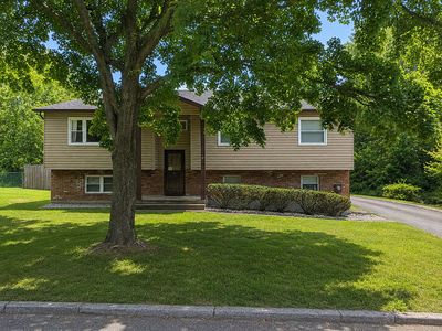 9 Gilda Ct