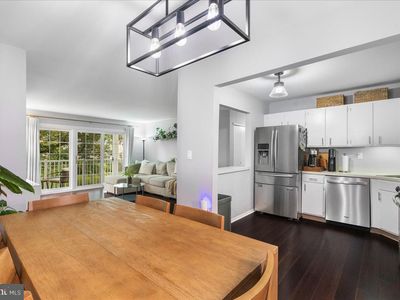 36 Lehavre Ct