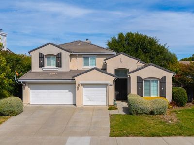 2215 Folsom Fair Circle