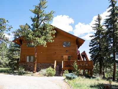 18525 Via Ponderosa Drive