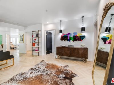 4310 Cahuenga Blvd Unit 104