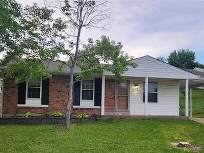 3128 Pinebrook Dr