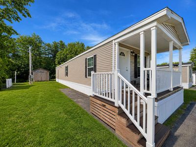 15 Colonial Drive