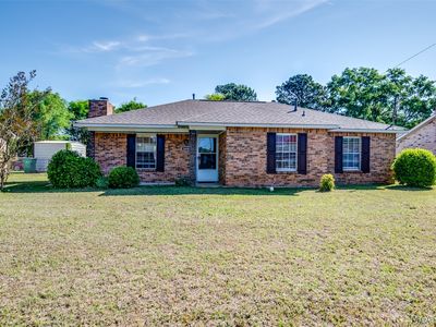 1630 Deatsville Hwy