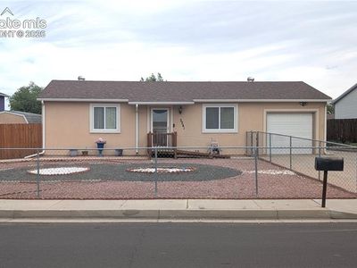 3241 Foxridge Dr