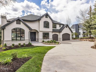 8905 Daybreaker Dr