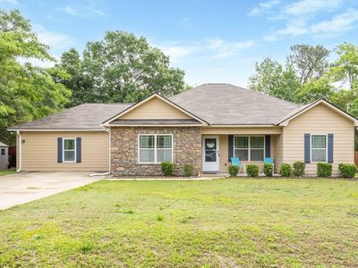 2904 Poyner Dr