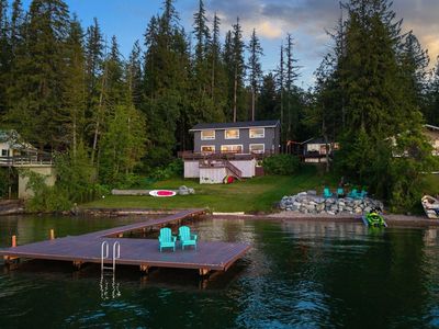 169 Lakeshore Dr