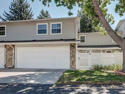 2826 S Wheeling Way