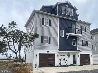 402 Bay Front Rd