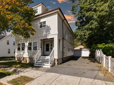 11-11A Concord St