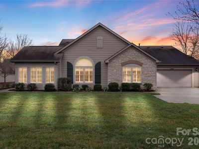 2444 Coltsview Ln