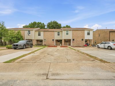13 Poulton Dr NW #C