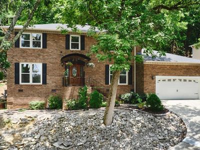 2629 Gawain Rd SE