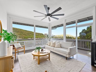 6003 Elelupe Pl
